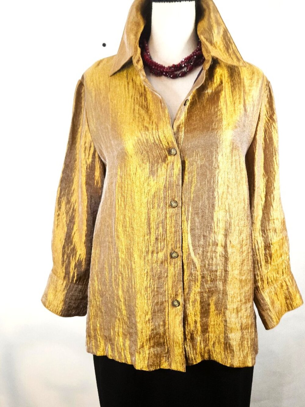 Coldwater Creek SZ M Textured Shimmering Metallic Gold Button-Down Blouse